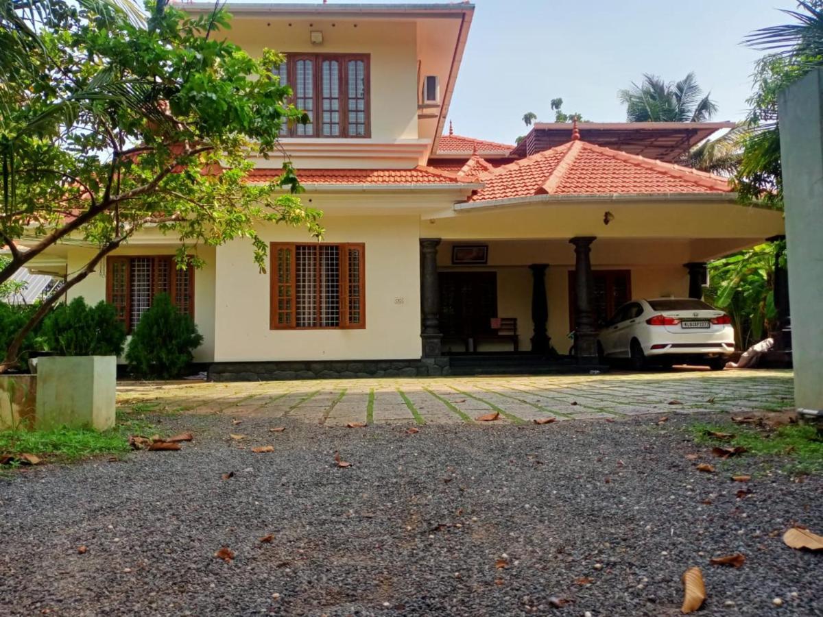 Sinai Homestay Alappuzha Exterior photo