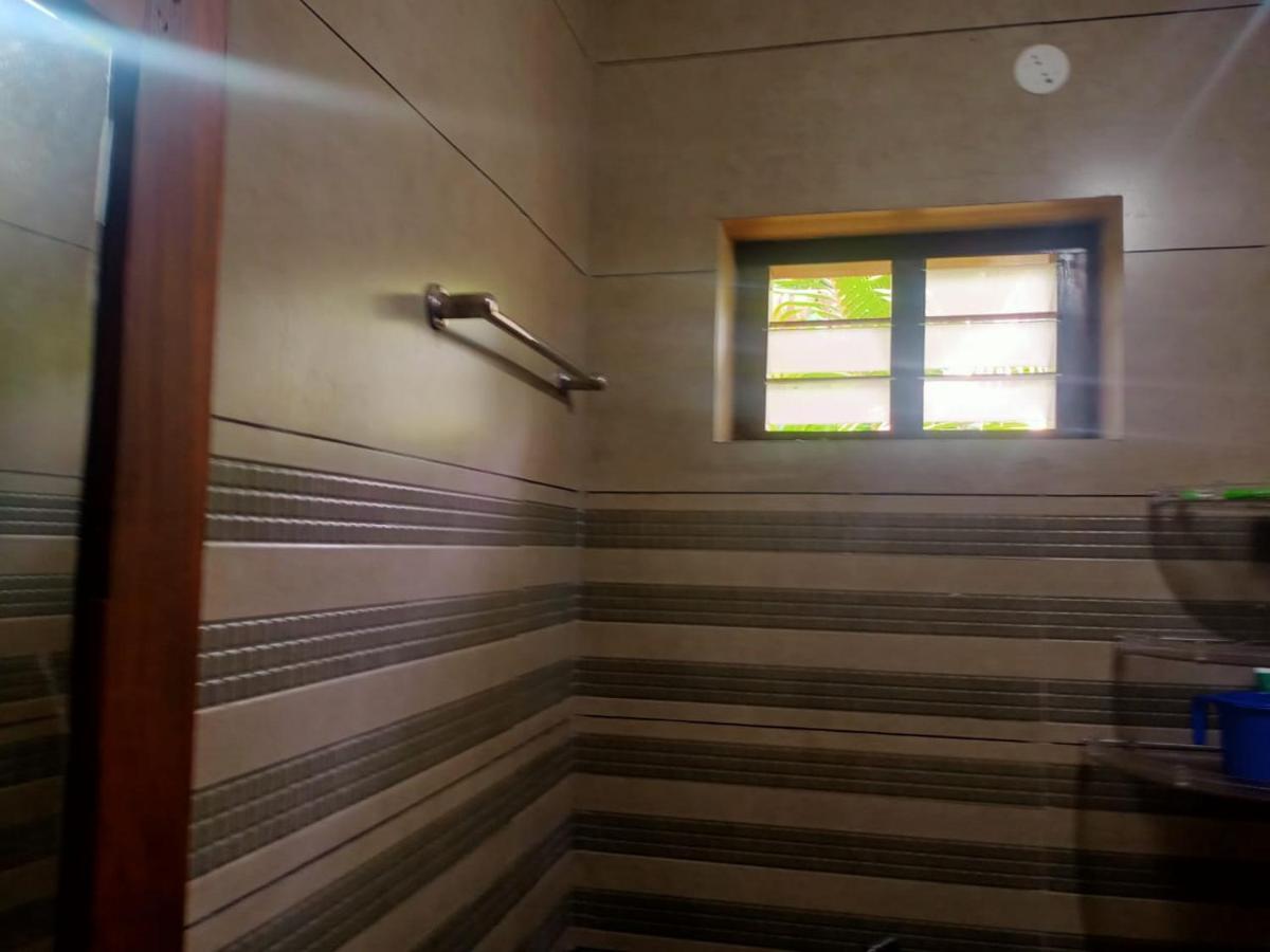 Sinai Homestay Alappuzha Exterior photo